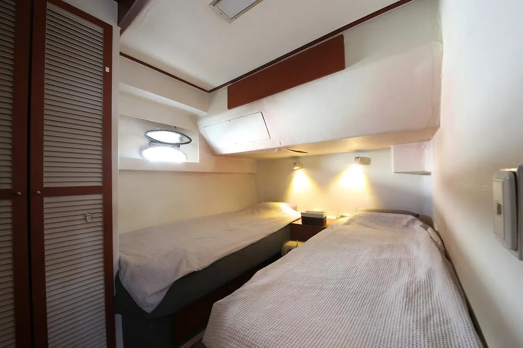 Marine City Club Yacht Stay 부산광역시 보트호텔