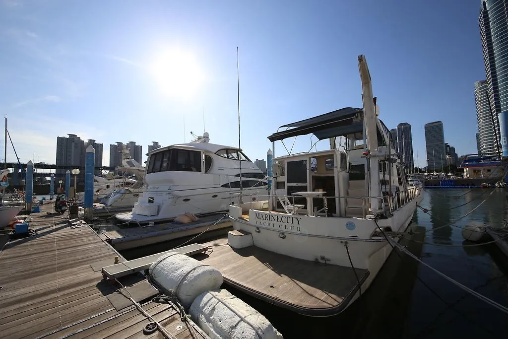 *** 보트호텔 Marine City Club Yacht Stay 부산광역시 대한민국