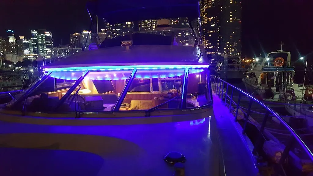 *** 보트호텔 Marine City Club Yacht Stay 부산광역시 대한민국